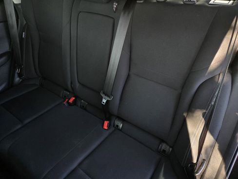 Used 2025 Nissan Rogue S image 12