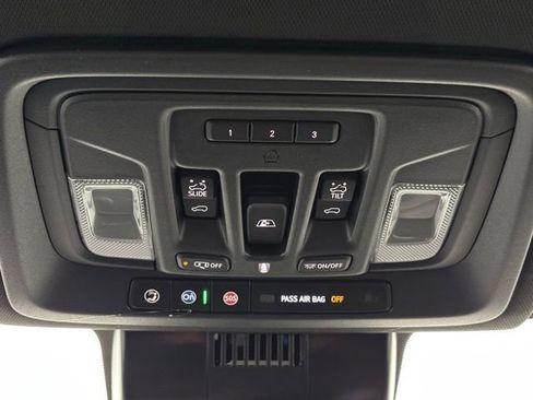 New 2026 GMC Sierra 2500 AT4 w/ AT4 Premium Plus Package AWD/4WD image 27