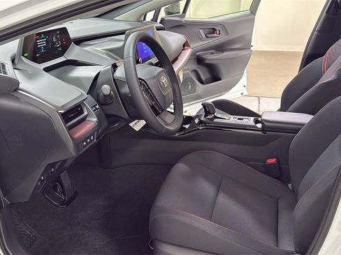 New 2026 Toyota Prius Plug-In Hybrid image 12