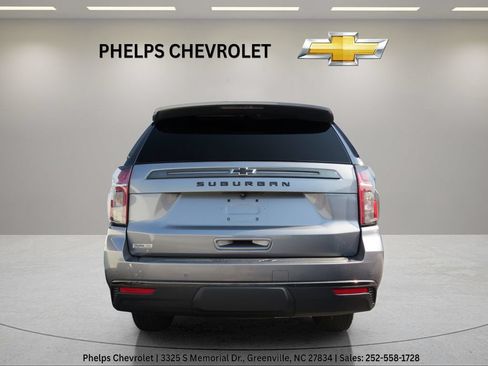 Certified 2022 Chevrolet Suburban Z71 AWD/4WD image 7