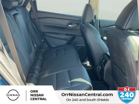 Used 2026 Nissan Rogue SL image 12