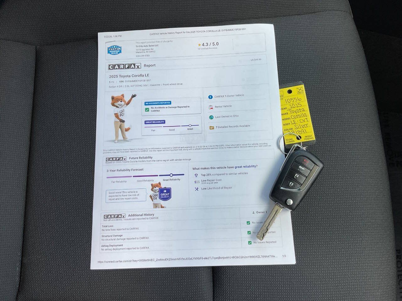 Used 2025 Toyota Corolla LE FWD image 45