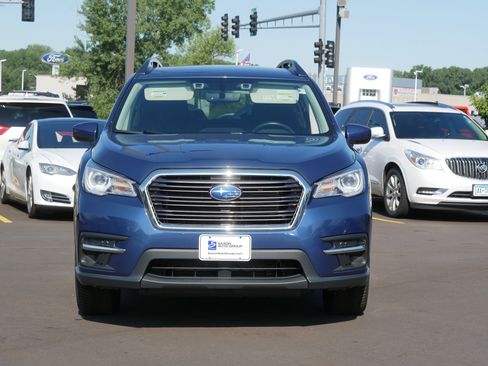 Used 2021 Subaru Ascent Premium w/ Convenience Package AWD/4WD image 3