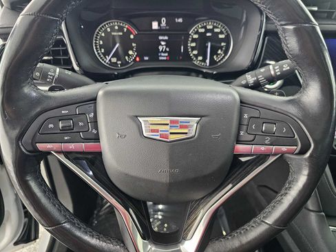 Used 2020 Cadillac XT6 Premium Luxury FWD image 25