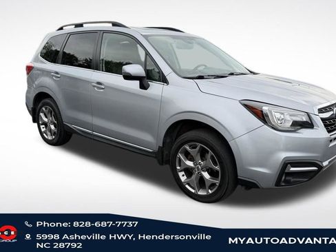 Used 2017 Subaru Forester 2.5i Touring image 2