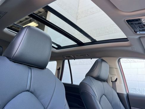 New 2026 Toyota Grand Highlander Limited image 15