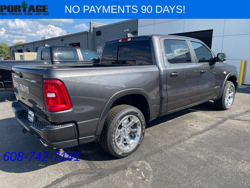 New 2026 RAM 1500 Big Horn AWD/4WD image 9