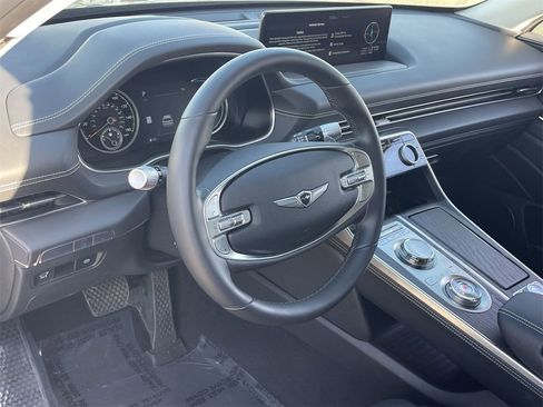 Used 2023 Genesis GV80 3.5T image 17