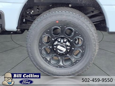 New 2026 Ford F350 Lariat w/ Black Appearance Package image 4