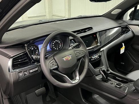 New 2025 Cadillac XT6 Premium Luxury w/ Technology Package image 13