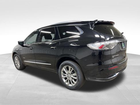 Used 2023 Buick Enclave Avenir w/ Avenir Technology Package AWD/4WD image 9