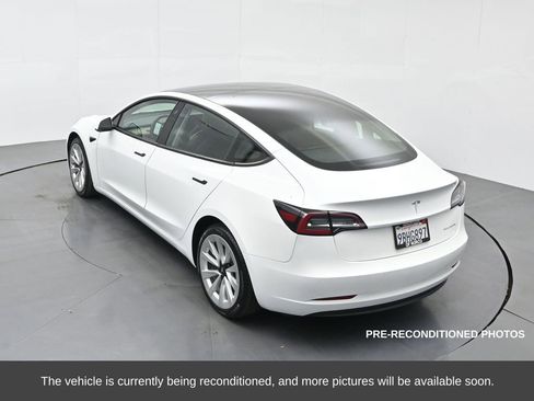 Used 2022 Tesla Model 3 Long Range image 49