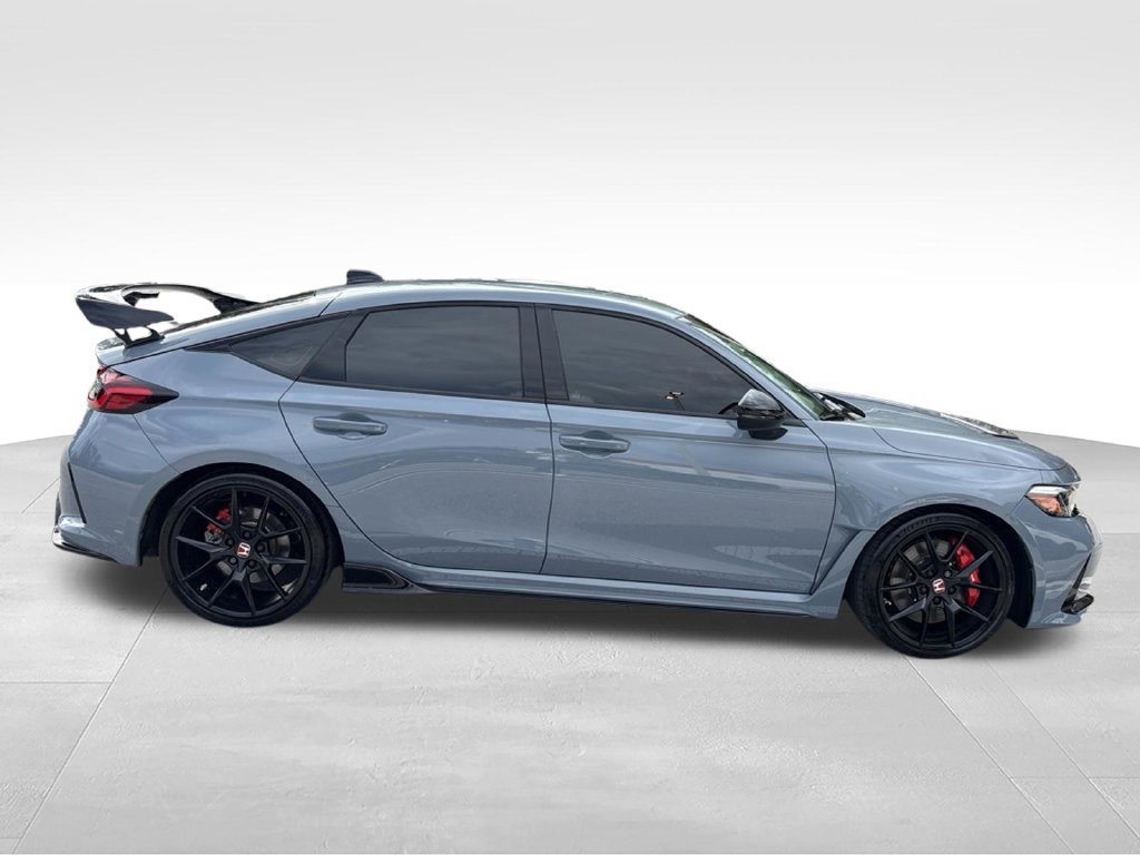 Used 2025 Honda Civic Type R image 6