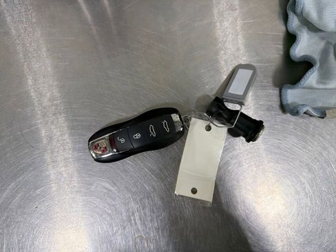 Used 2019 Porsche 718 Boxster image 27