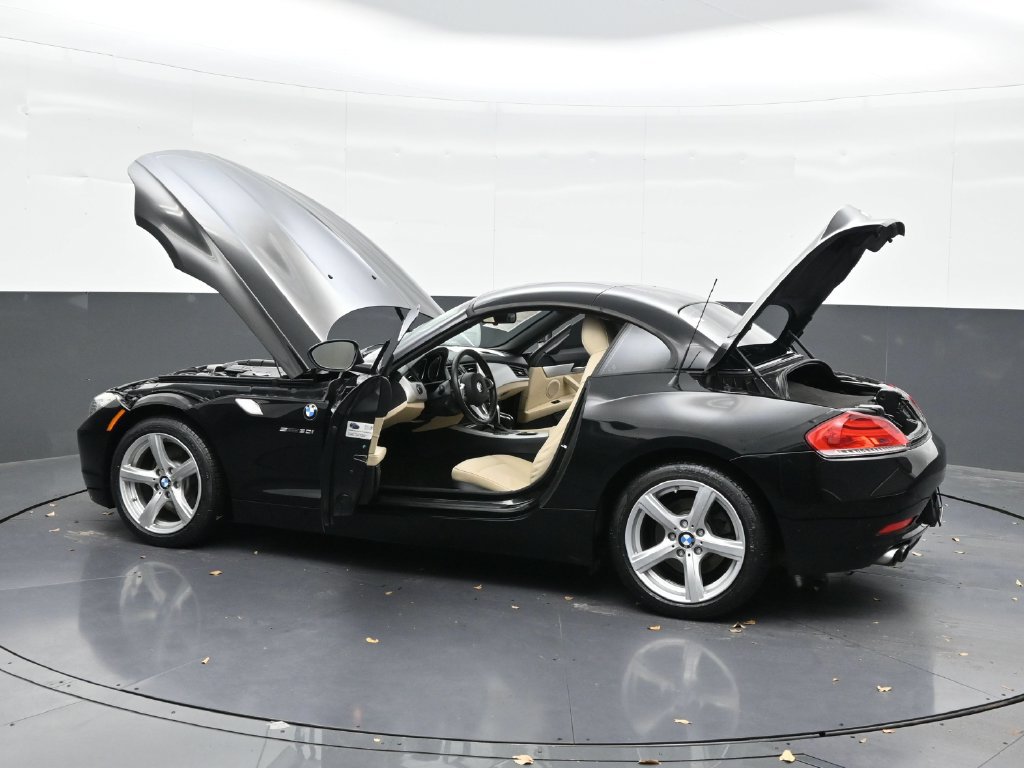 Used 2009 BMW Z4 sDrive30i RWD image 34