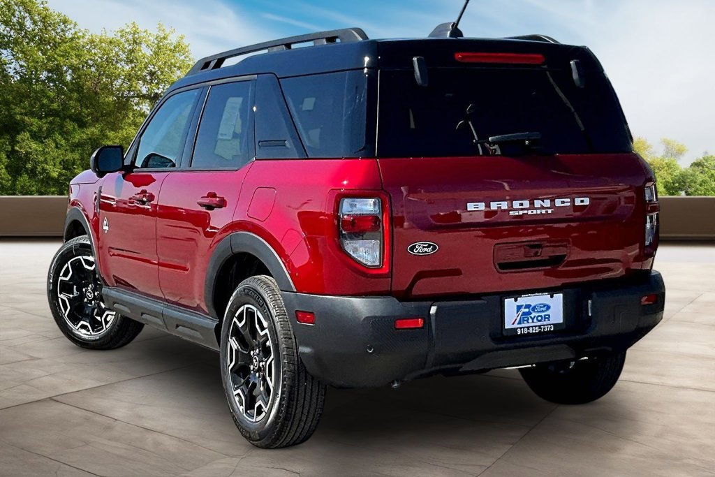 New 2026 Ford Bronco Sport Outer Banks w/ Outer Banks Tech Package+ AWD/4WD image 3