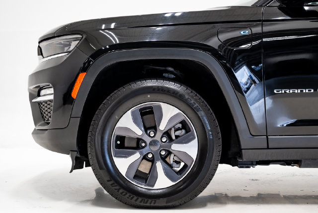 Used 2022 Jeep Grand Cherokee Limited 4xe AWD/4WD image 33