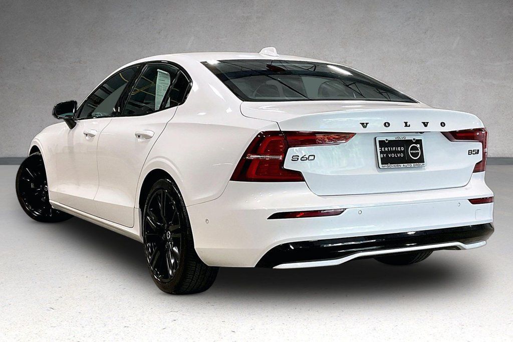Certified 2024 Volvo S60 B5 Plus w/ Climate Package AWD/4WD image 4