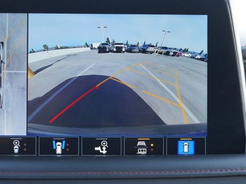 Used 2021 Chevrolet Tahoe RST w/ Luxury Package image 27