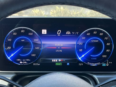 Used 2024 Mercedes-Benz EQE 350+ SUV image 8