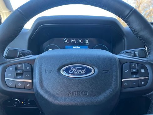 New 2025 Ford Ranger Lariat w/ FX4 Off-Road Package image 16