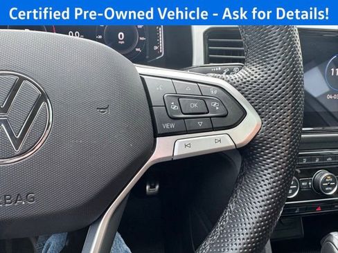 Certified 2023 Volkswagen Atlas SEL Premium image 11