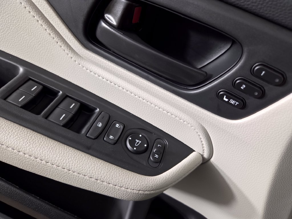 New 2027 Honda Odyssey EX-L image 17