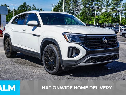 Used 2024 Volkswagen Atlas Cross Sport SE FWD image 6