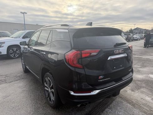 Used 2020 GMC Terrain Denali w/ Denali Premium Package image 3
