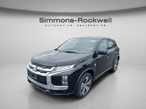 Used 2022 Mitsubishi Outlander Sport ES FWD image 1