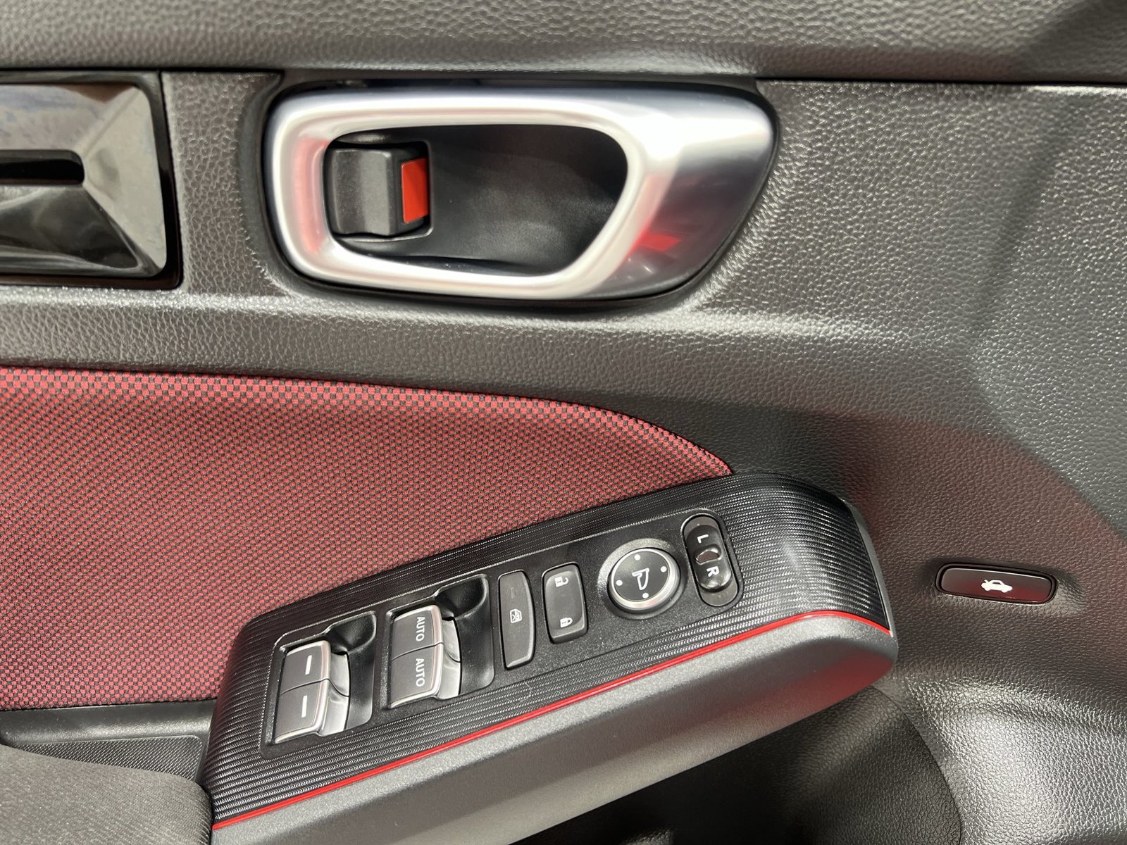 Used 2025 Honda Civic Si image 13