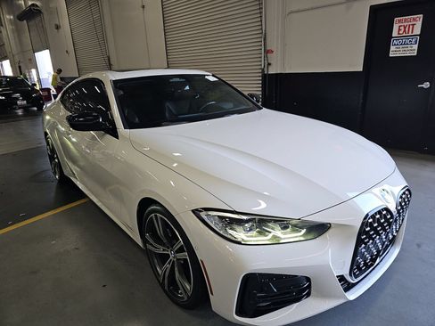 Used 2021 BMW 430i Coupe w/ M Sport Package RWD image 4