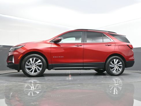 Used 2023 Chevrolet Equinox LT image 41