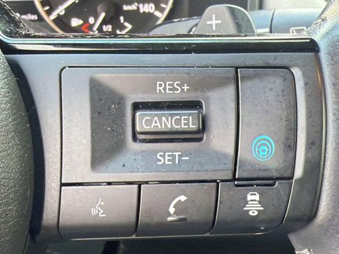 Used 2023 Nissan Rogue SV w/ SV Premium B Package FWD image 22