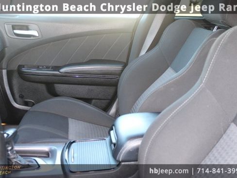 Used 2023 Dodge Charger GT w/ Blacktop Package image 40