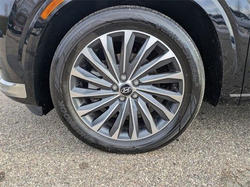 Used 2023 Hyundai Palisade Calligraphy image 21