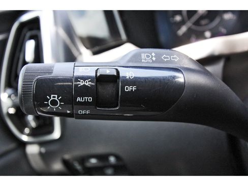 Certified 2023 Kia Sorento SX FWD image 17