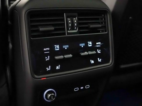 New 2026 Porsche Cayenne S image 20