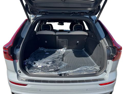 New 2026 Volvo XC60 B5 Plus w/ Protection Package Premier AWD/4WD image 6