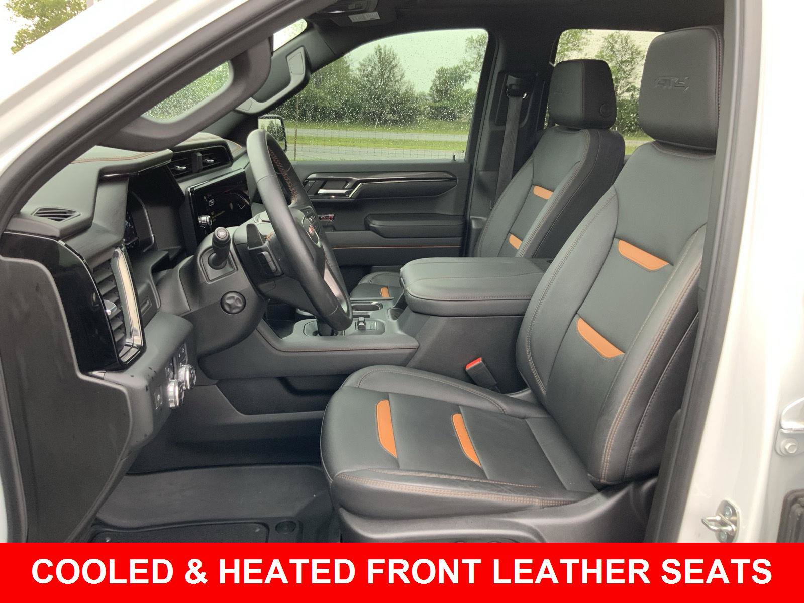 Used 2023 GMC Sierra 1500 AT4 w/ AT4 Premium Package AWD/4WD image 5