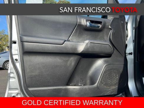 Certified 2023 Toyota Tacoma TRD Off-Road image 37