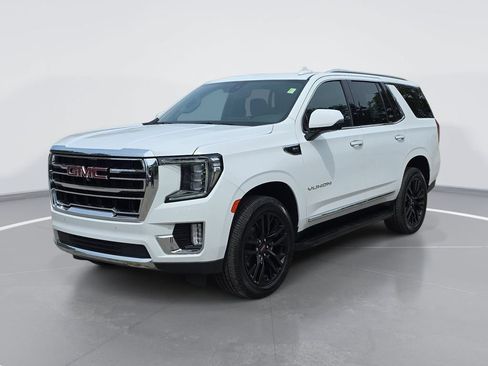 Certified 2021 GMC Yukon SLT w/ SLT Premium Package AWD/4WD image 9