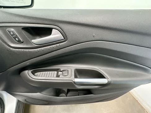 Used 2014 Ford Escape SE FWD image 20