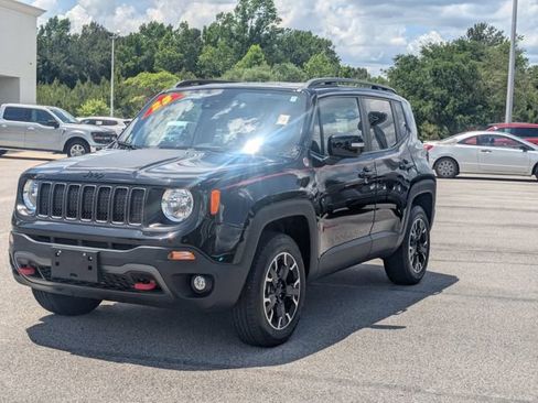 Used 2023 Jeep Renegade Trailhawk w/ Trailer Tow Group AWD/4WD image 7