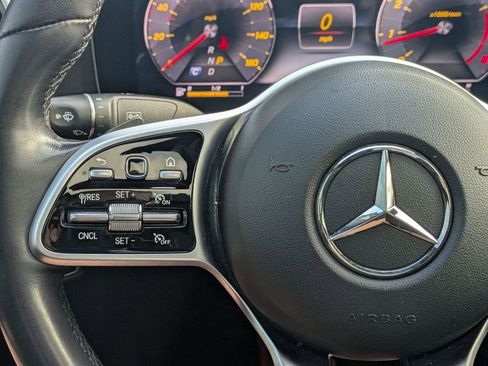 Used 2020 Mercedes-Benz E 350 4MATIC Sedan image 16