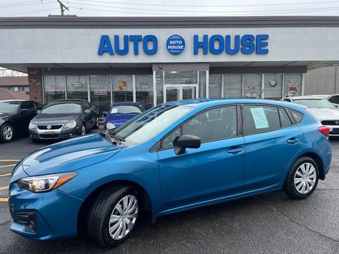 Used 2017 Subaru Impreza 2.0i image 1