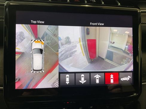 Used 2024 Jeep Grand Cherokee L Limited w/ Luxury Tech Group II image 30