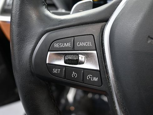 Used 2023 BMW 330i xDrive Sedan w/ Premium Package image 22