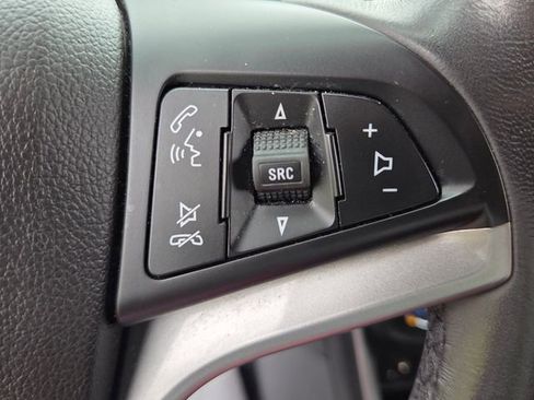 Used 2019 Chevrolet Trax LT w/ LT Convenience Package AWD/4WD image 23