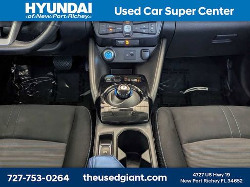 Used 2018 Nissan Leaf SV w/ SV Technology Package image 21